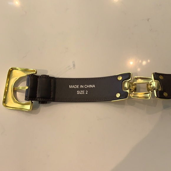 Oltre Designer leather belt with gold buckle NWOT - Picture 6 of 9